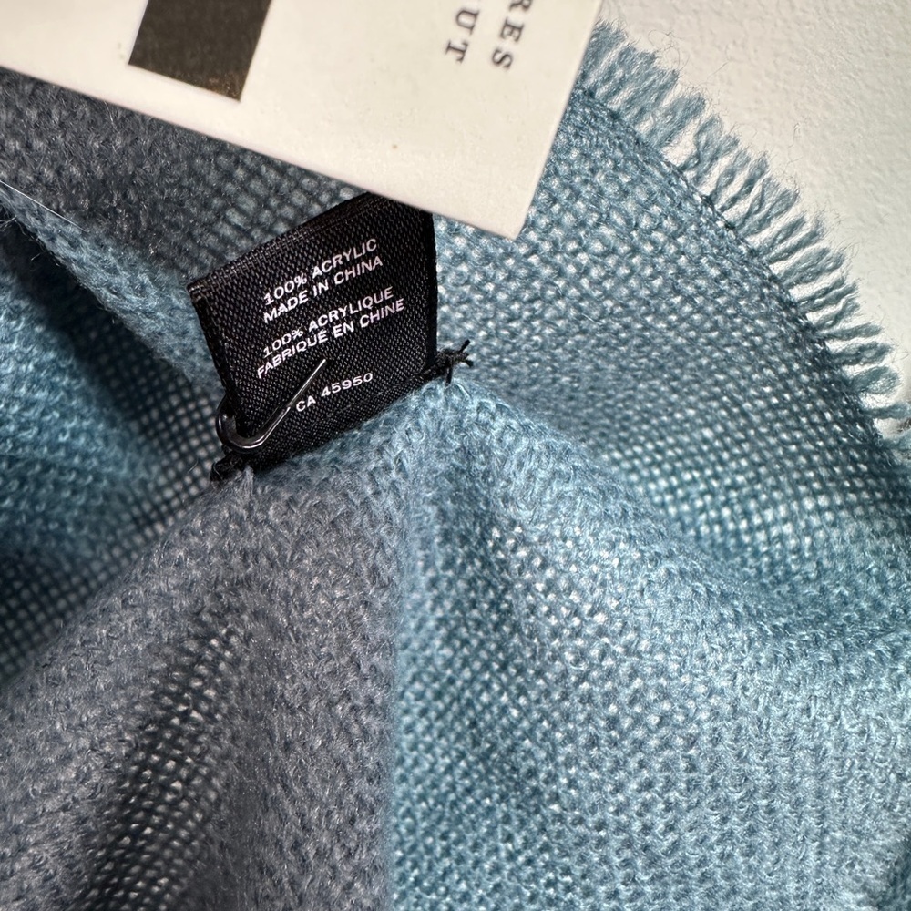 Indigo Blue Knit Scarf Long Lightweight Acrylic Wrap Teal NWT - Picture 4 of 4